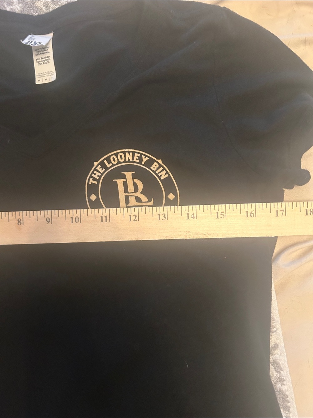 The looney Bin bar & Grille Black Short Sleeve Tee with Tan & White Looney Bin M - Picture 4 of 4